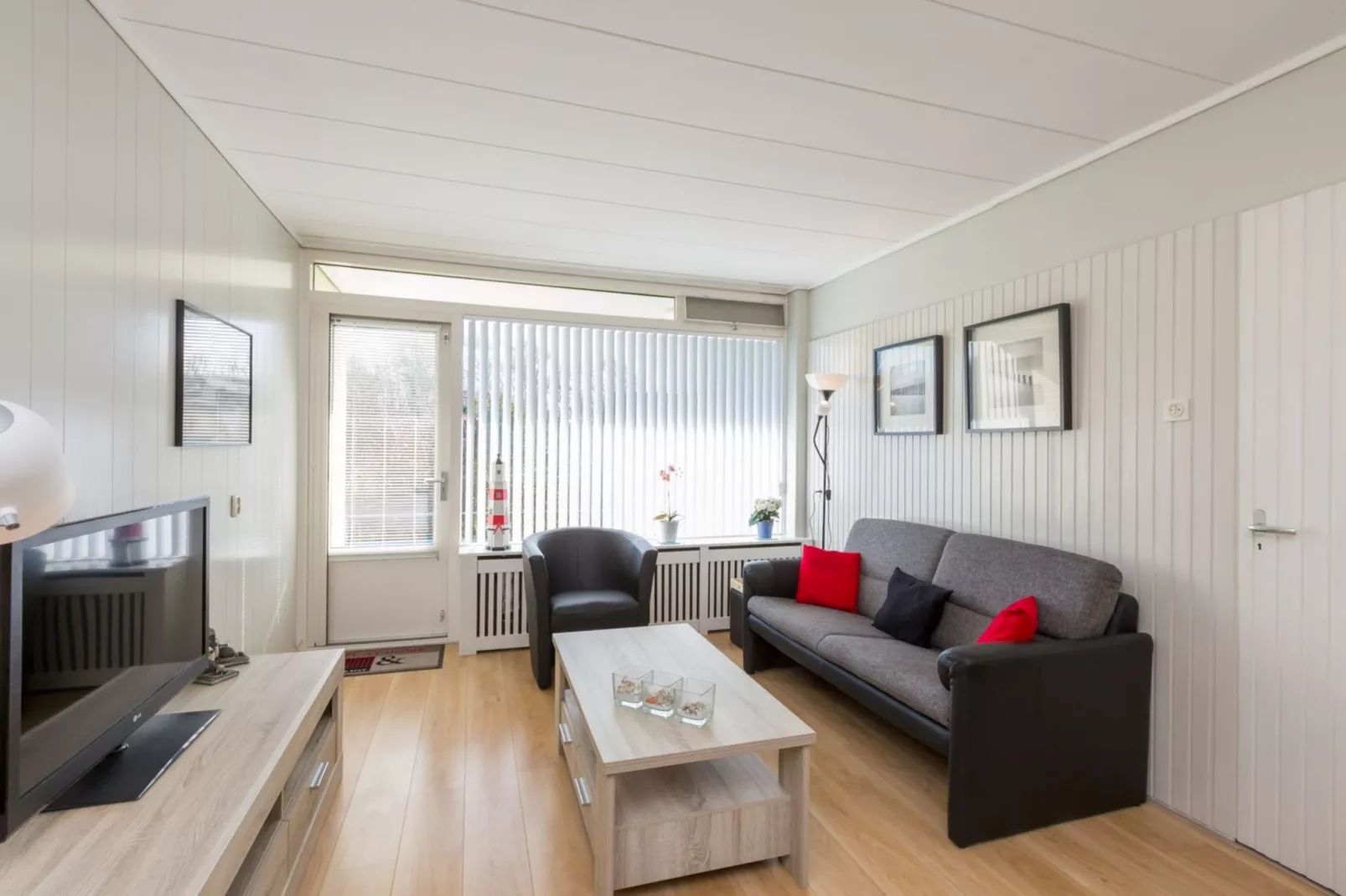 Appartement Burg van Woelderenlaan-Living room