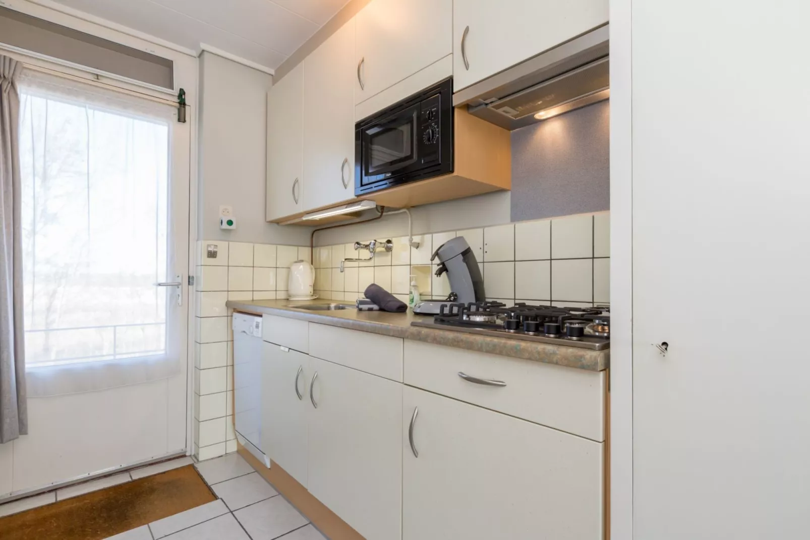 Appartement Burg van Woelderenlaan-Kitchen