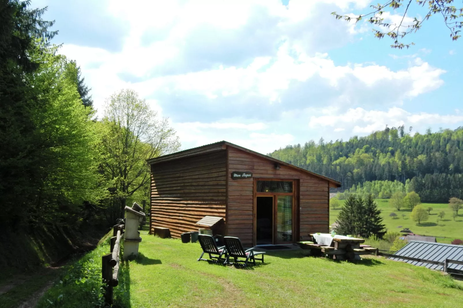 Mon Repos-Exterior summer