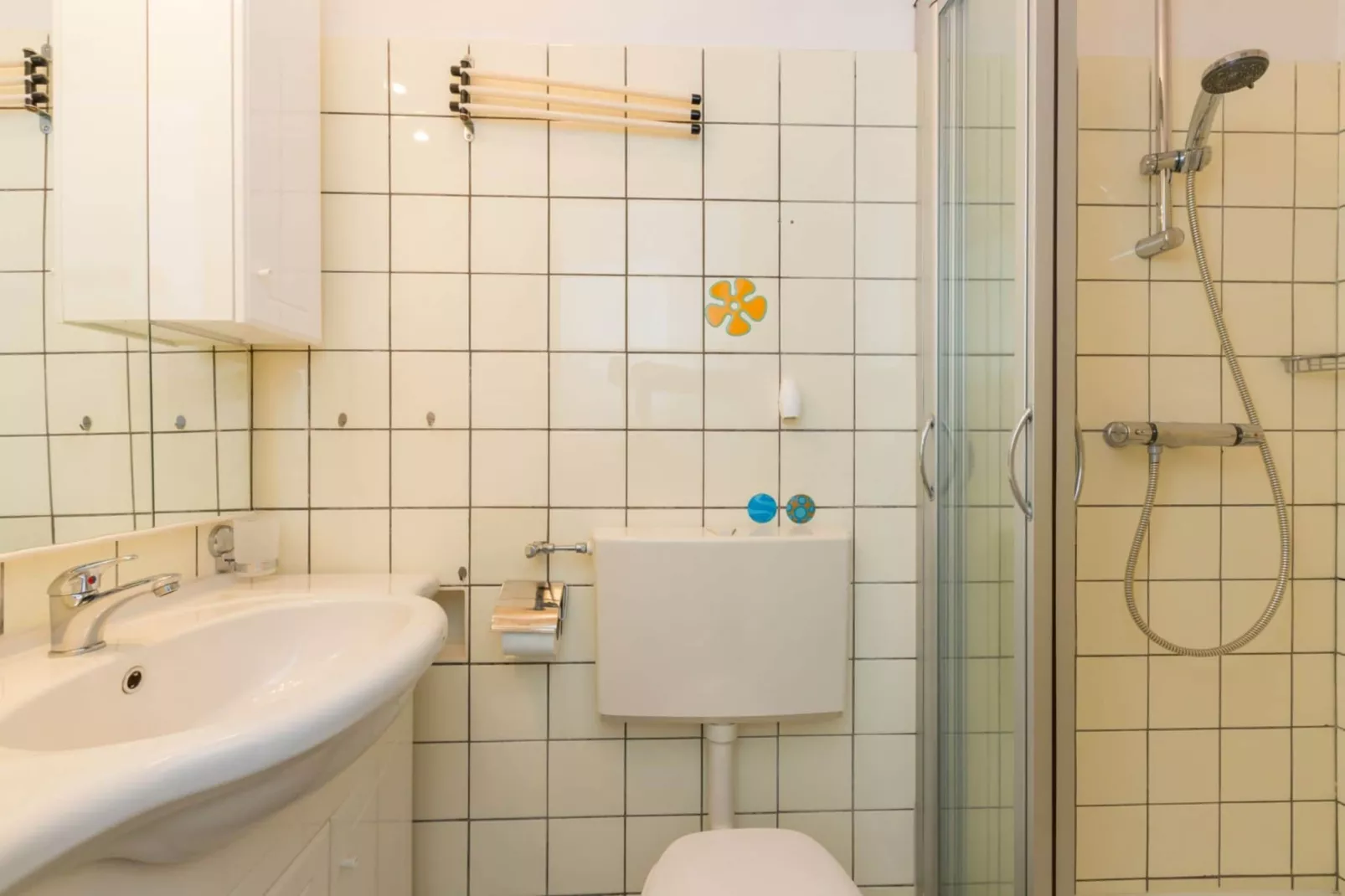 Appartement Burg van Woelderenlaan-Bathroom