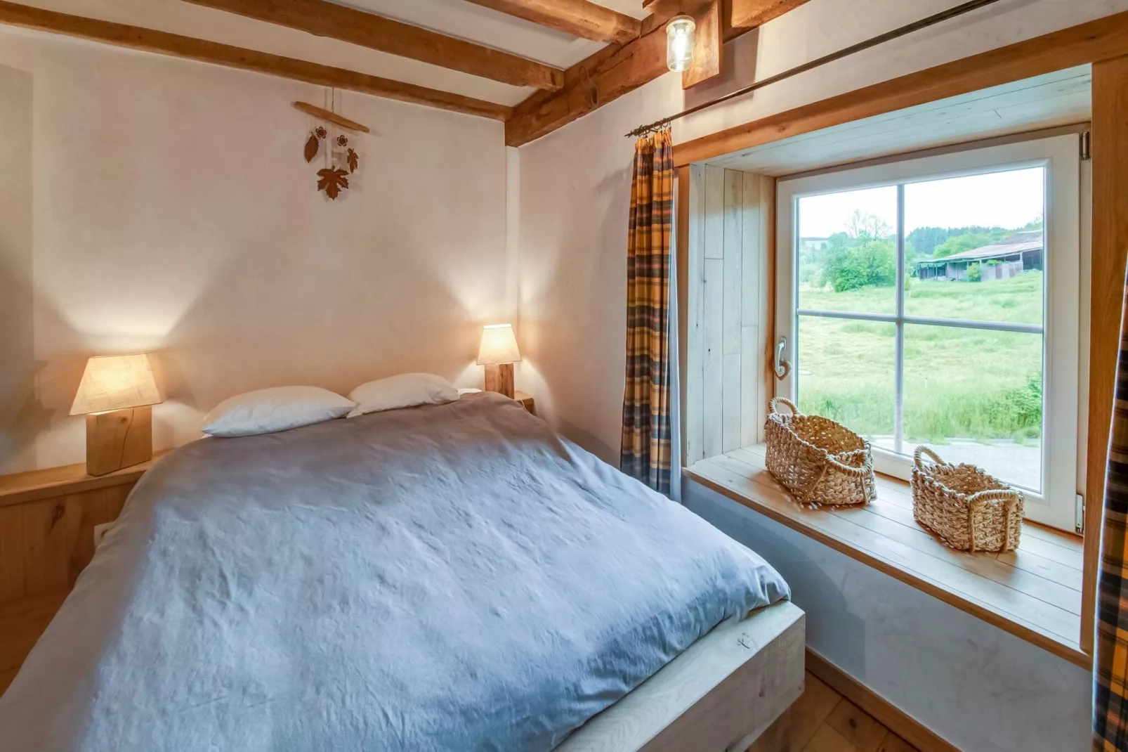 La Nuitée des Nutons-Bedroom