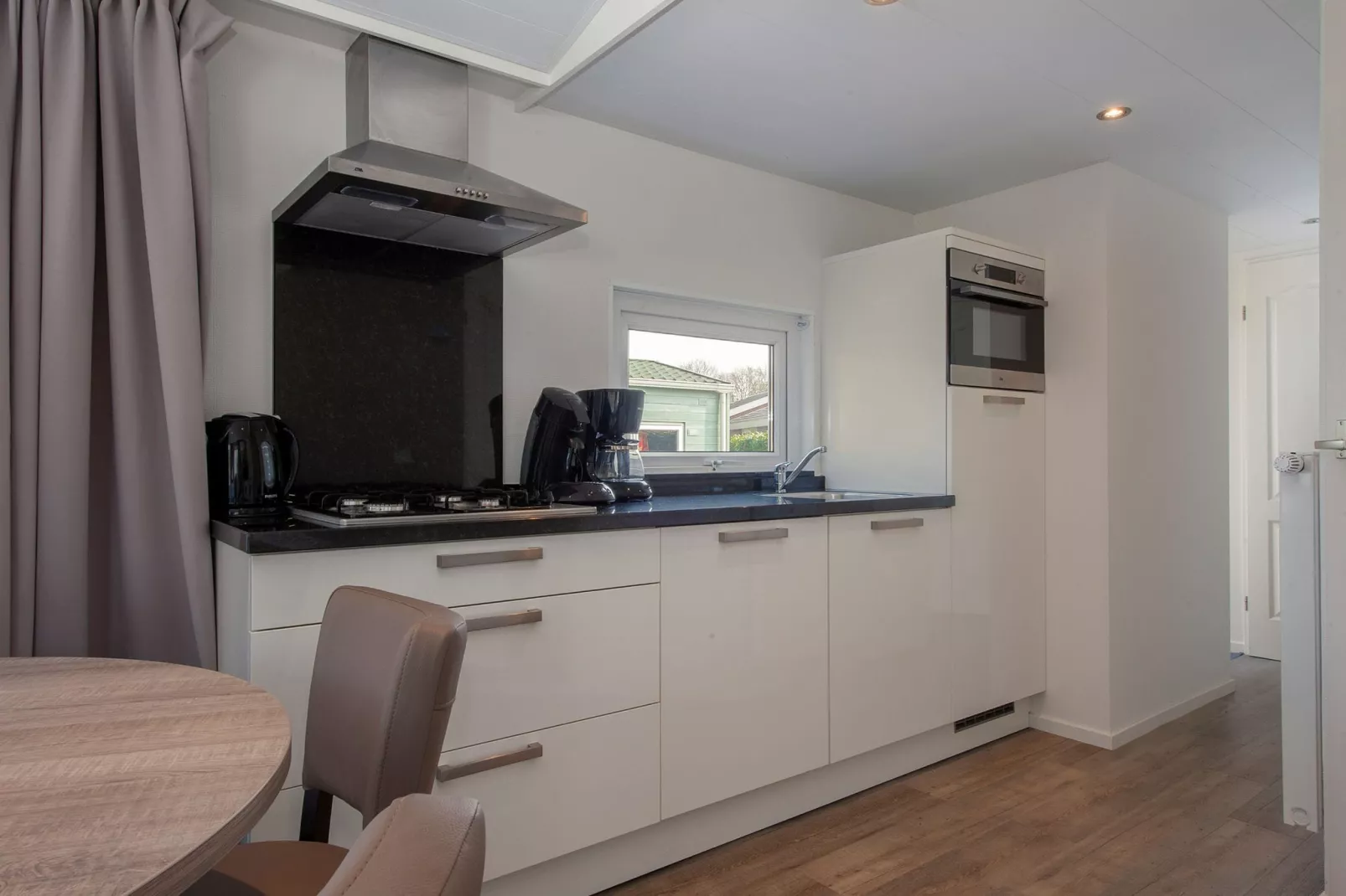 Resort Arcen 15-Kitchen
