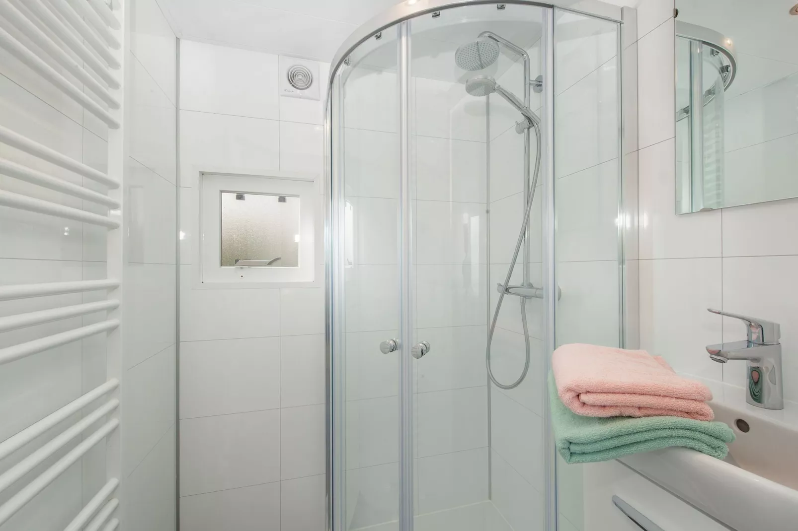 Resort Arcen 15-Bathroom