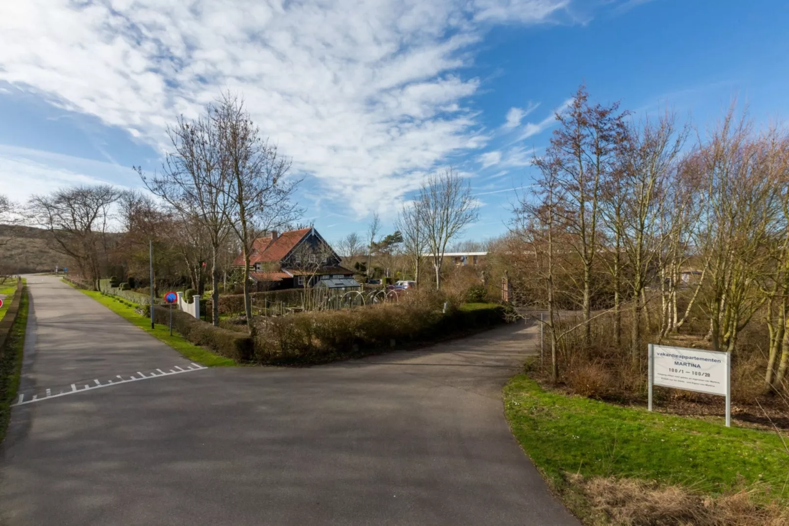 Appartement Burg van Woelderenlaan-Areas summer 1km