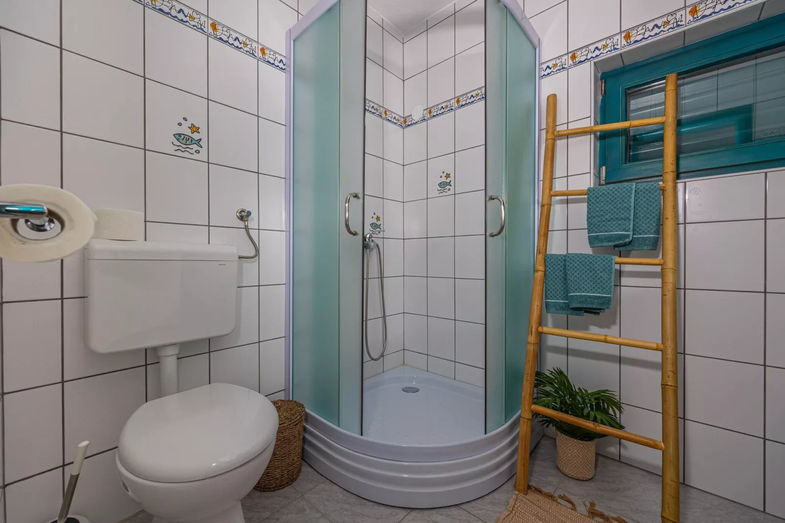 Villa Cikas Palmhouse-Bathroom