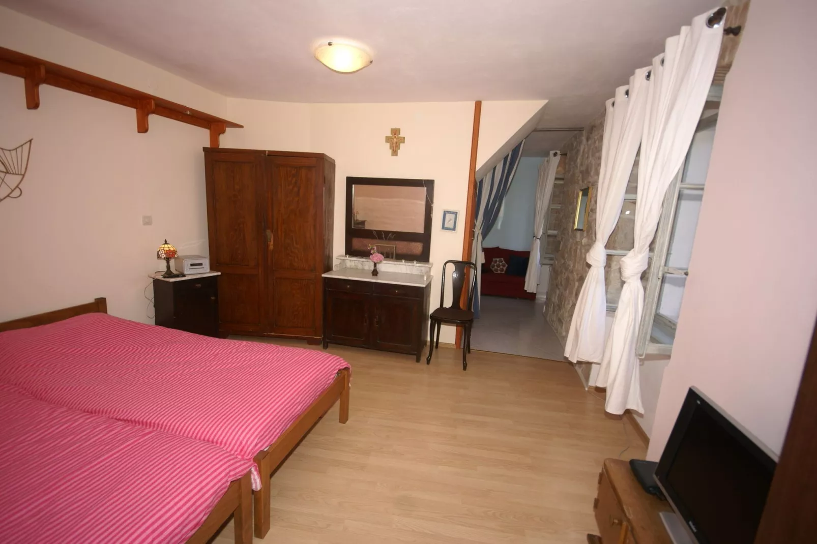 Marina-Bedroom