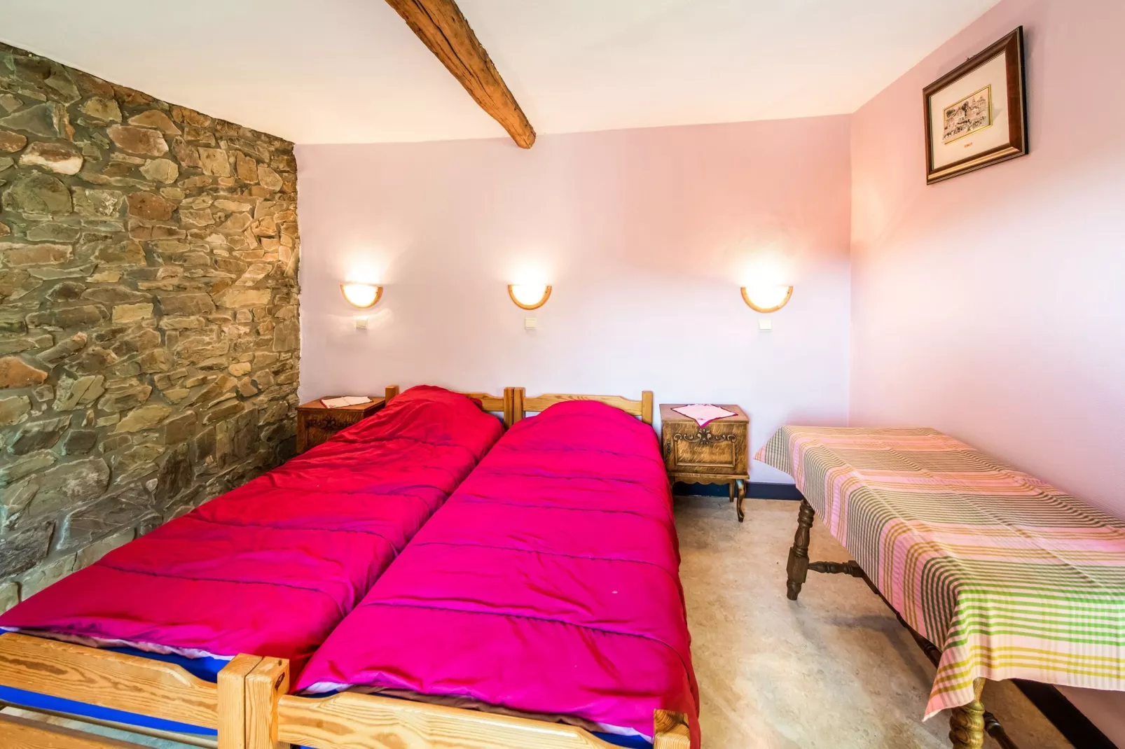Les Bûcherons-Bedroom