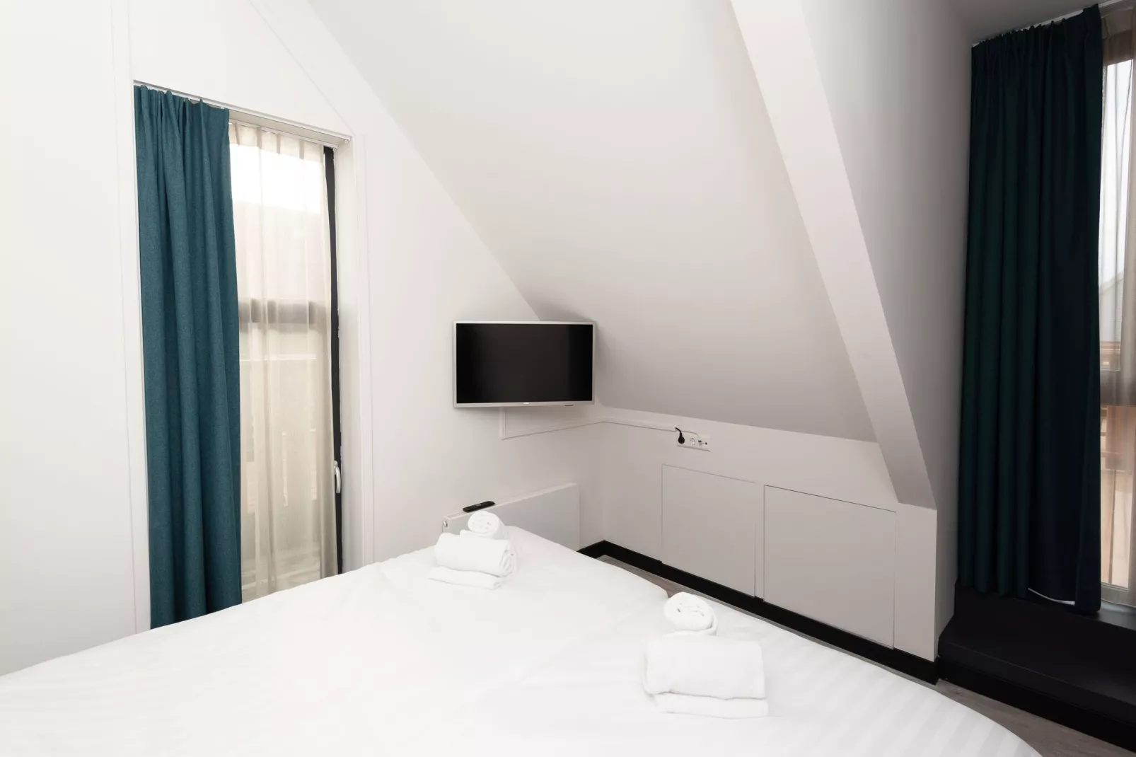 Jan van Renesseweg 1 - Renesse 4p-Bedroom