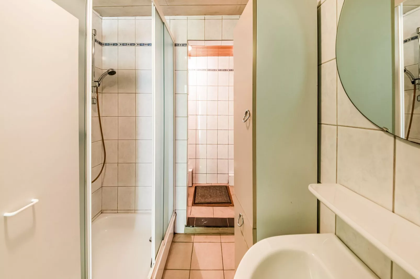 Les Bûcherons-Bathroom
