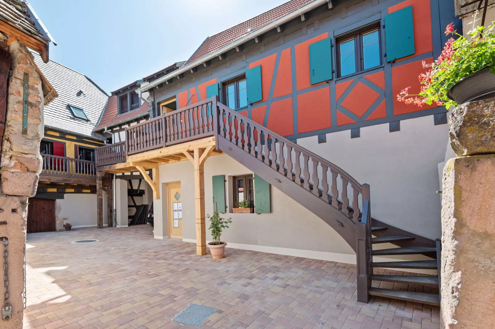 Grand Gite North-Exterior summer