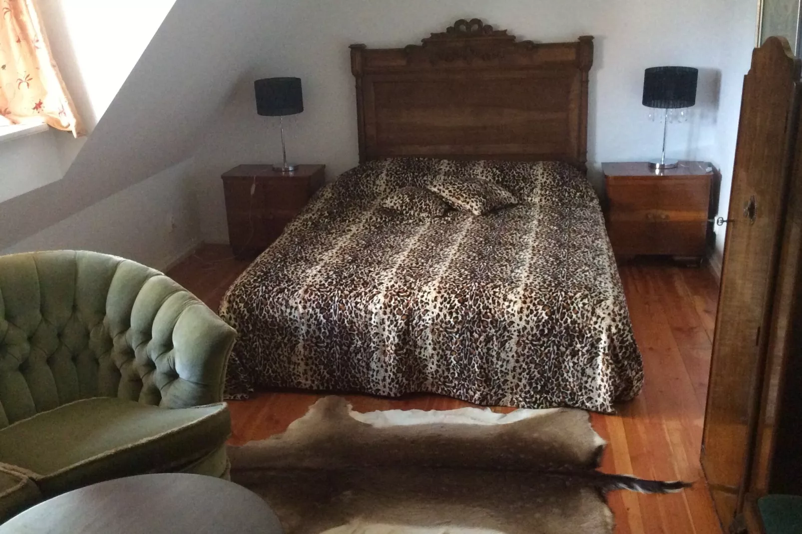 A historic manor by the sea-Bedroom