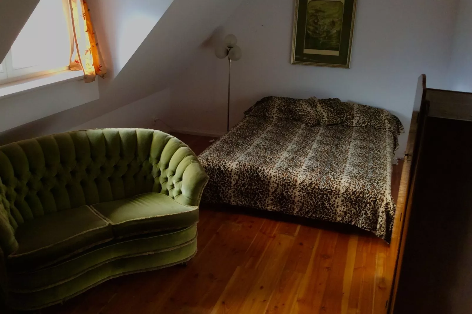 A historic manor by the sea-Bedroom