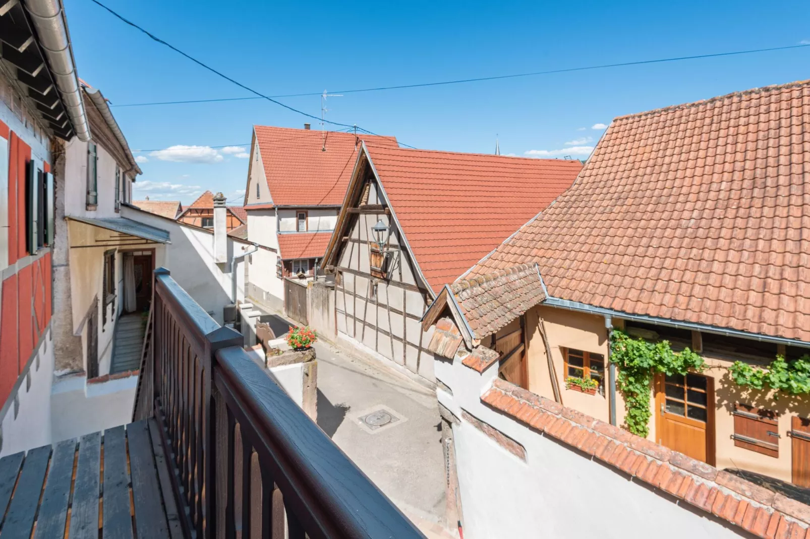 Grand Gite North-View summer