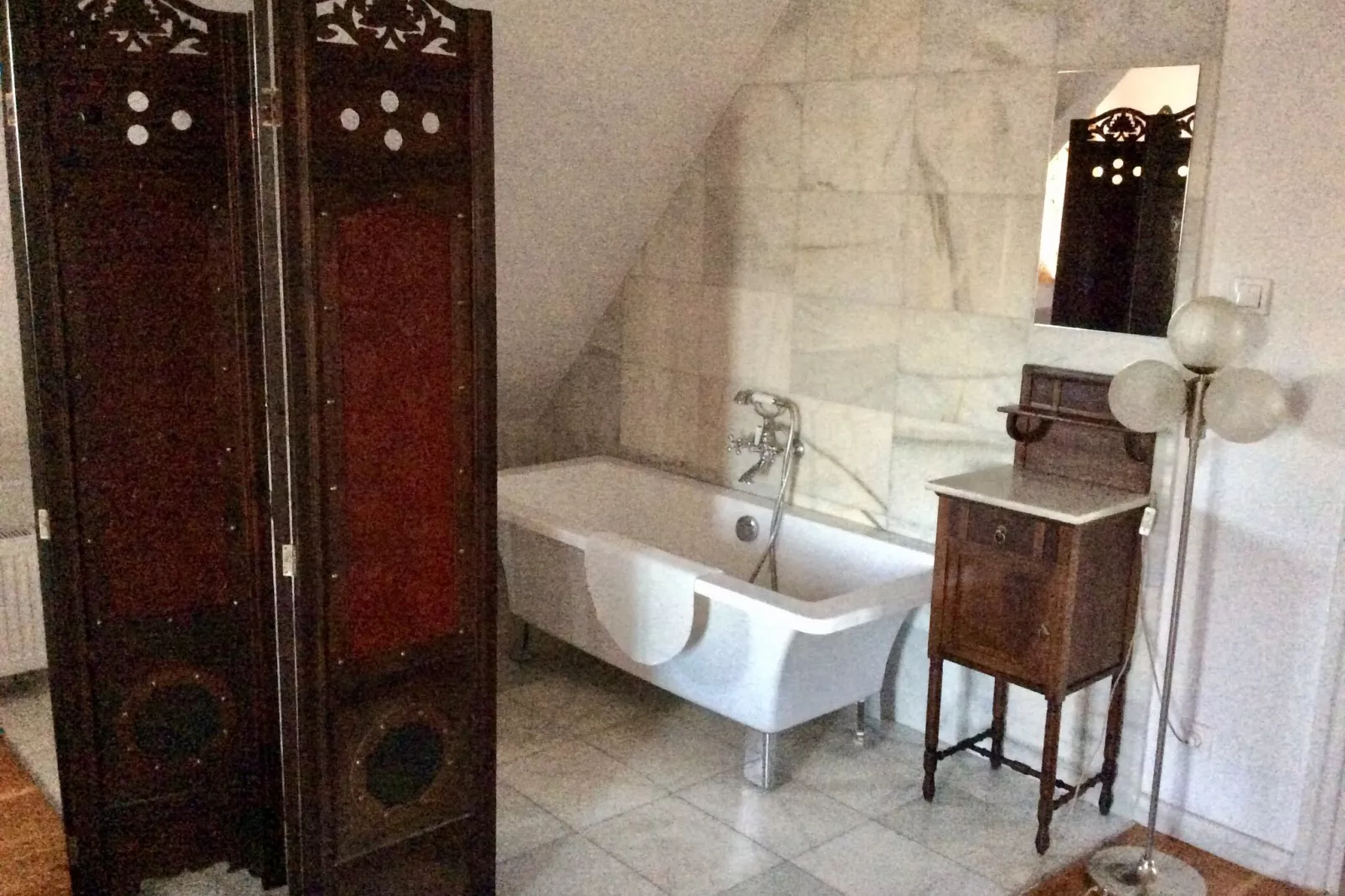 A historic manor by the sea-Bathroom