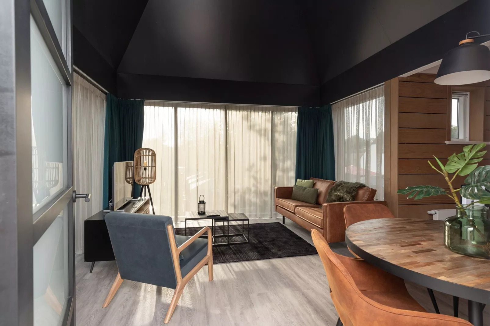 Jan van Renesseweg 1 - 2 pers-Living room