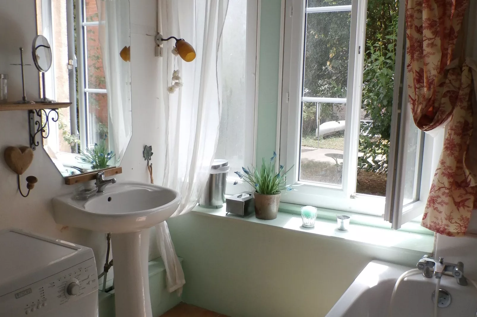 Gîte de Gray la Jolie-Bathroom