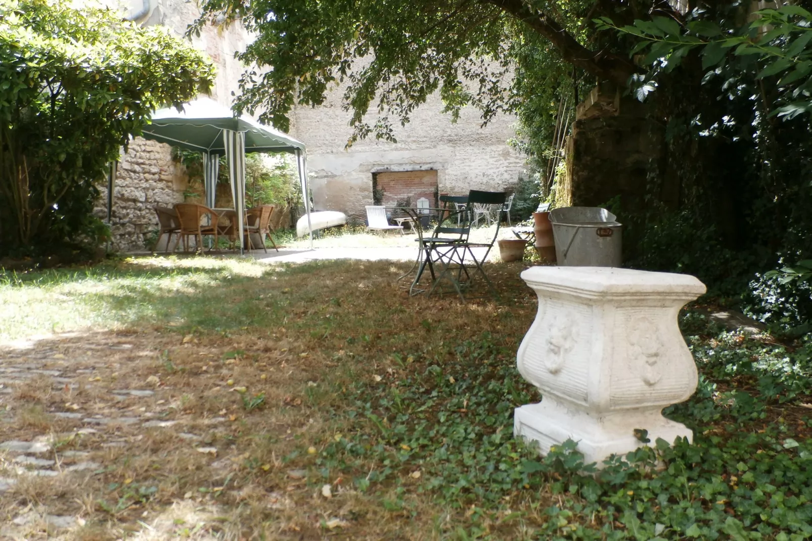 Gîte de Gray la Jolie-Terrace balcony