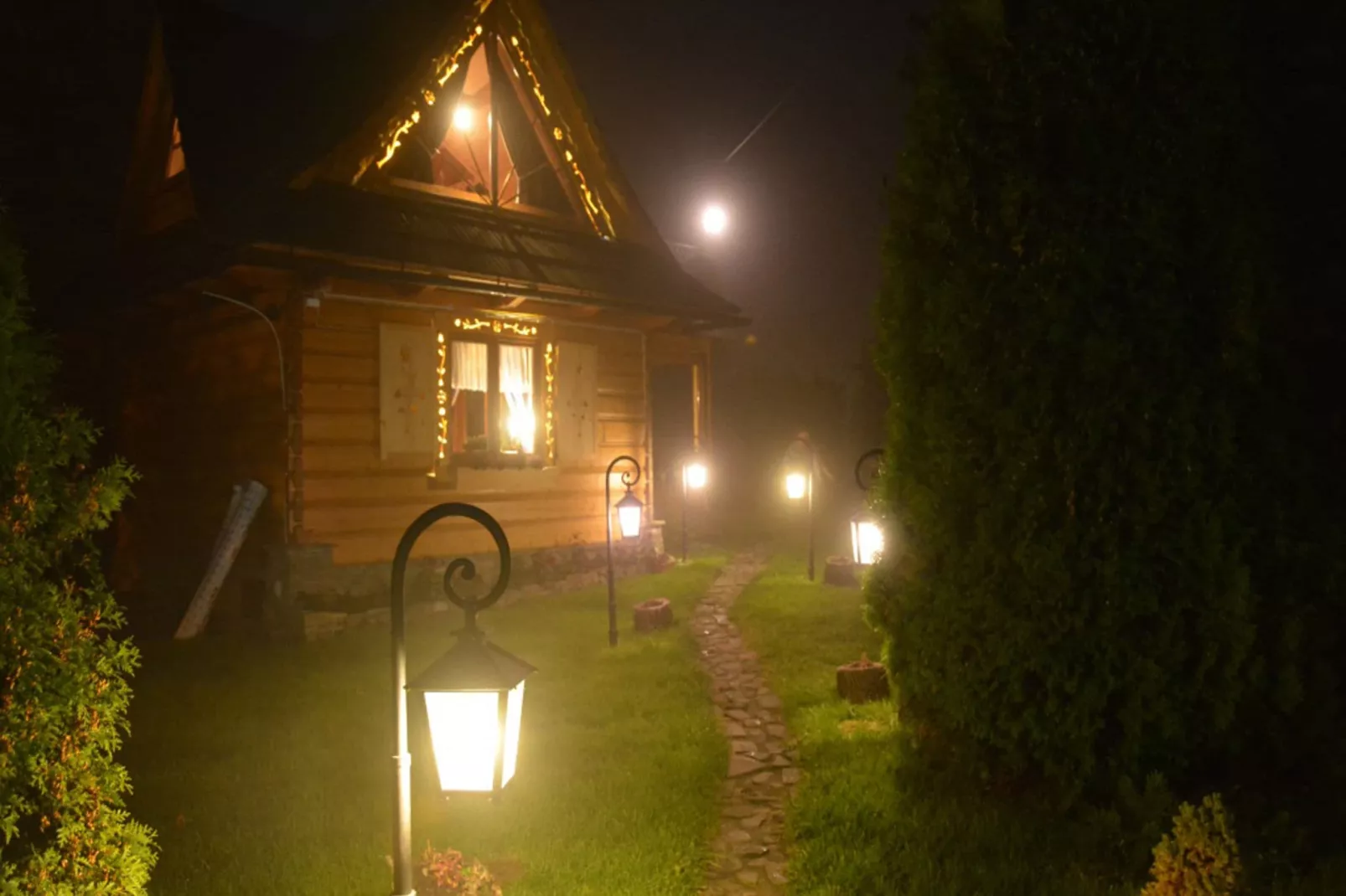 A fabulous house in the mountains-Exterior summer