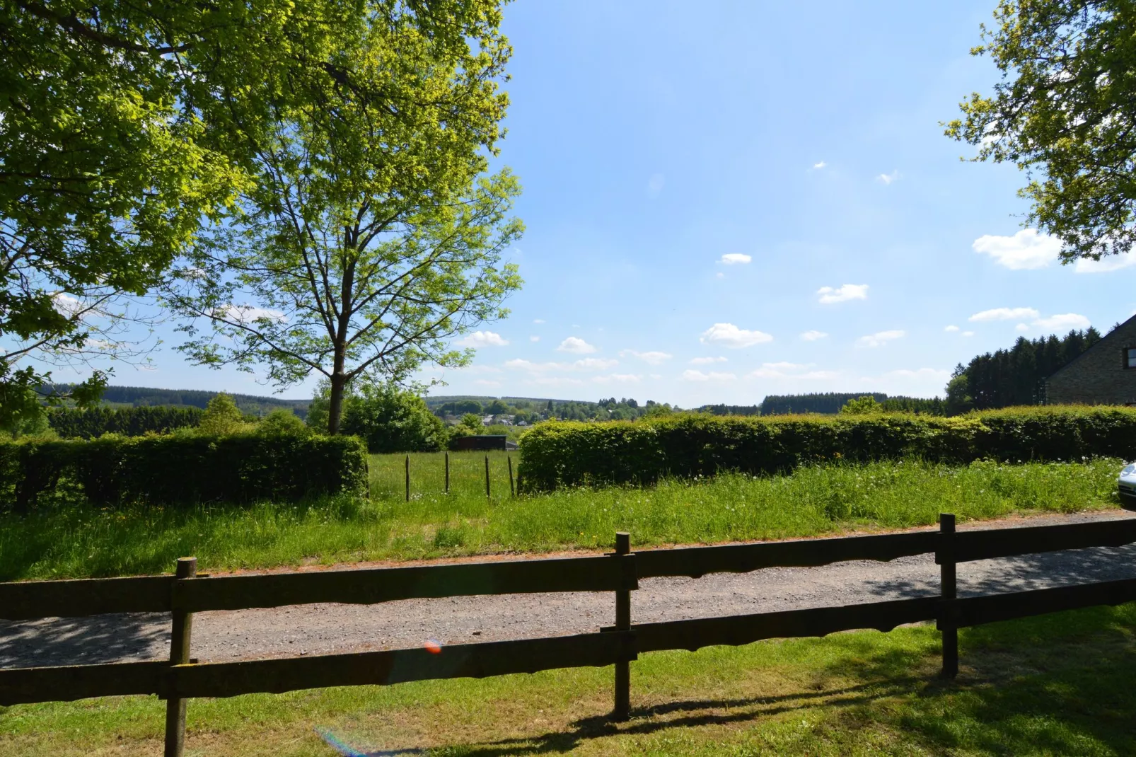 Le Chevreuil-Gardens summer