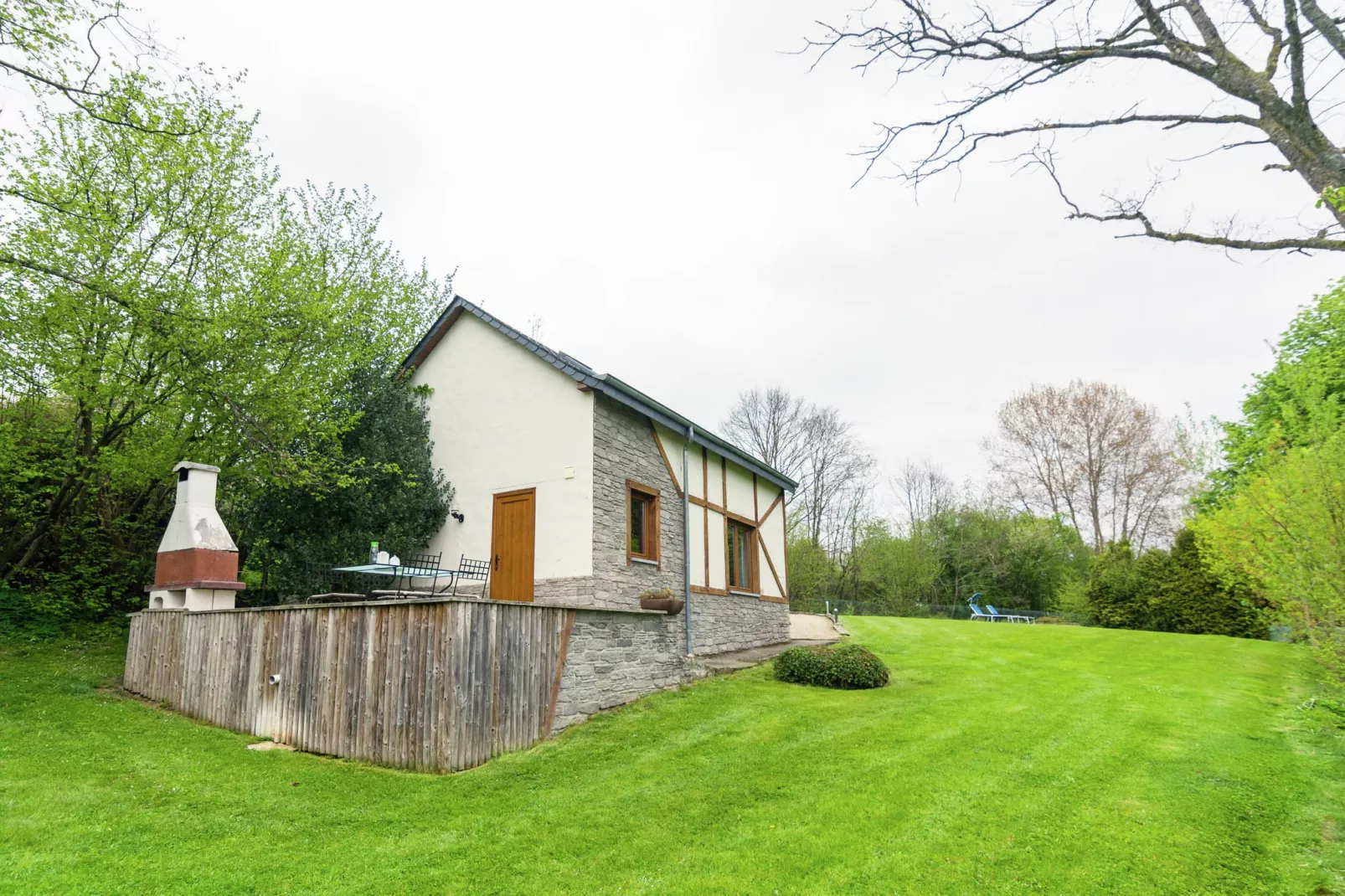 Le Trou du Loup-Exterior summer