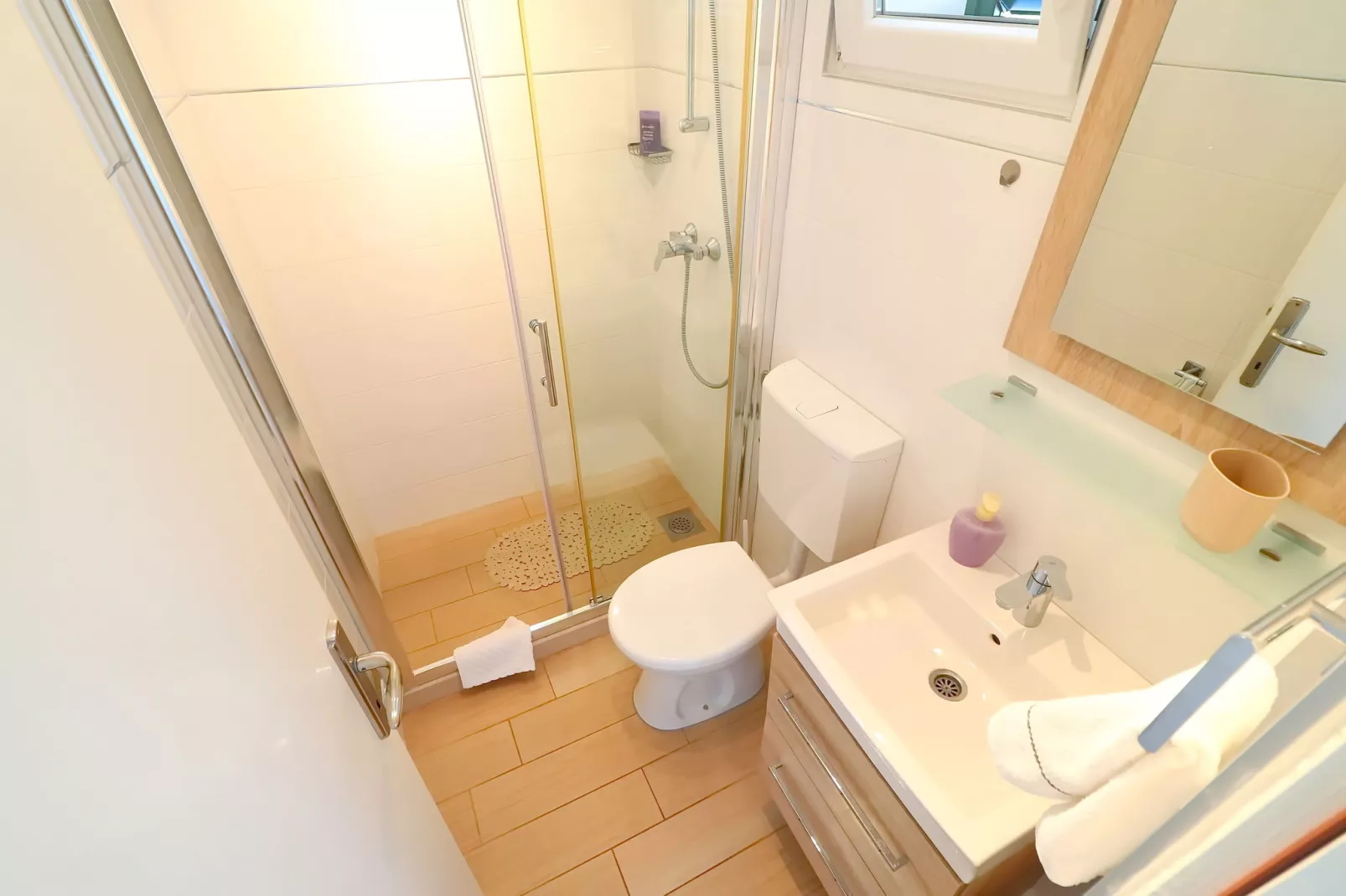 Villa Lavanda-Bathroom