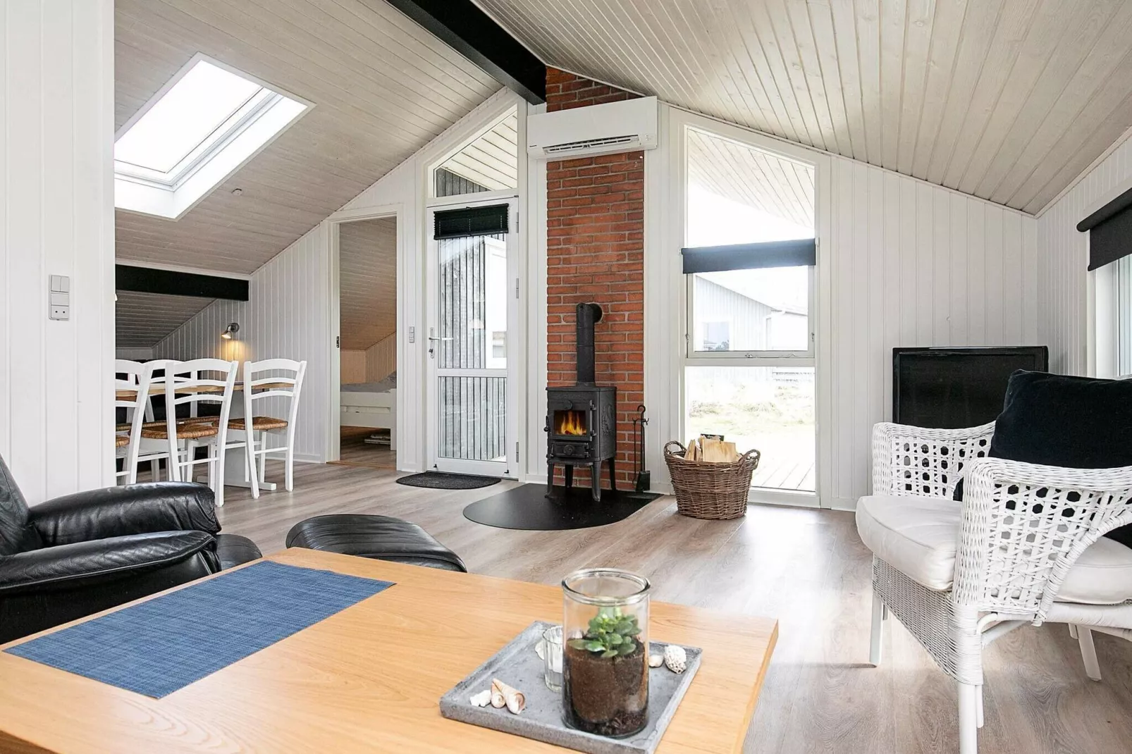 Cozy Retreat in Vorupor - By Traum Ferienwohnungen-Indoor