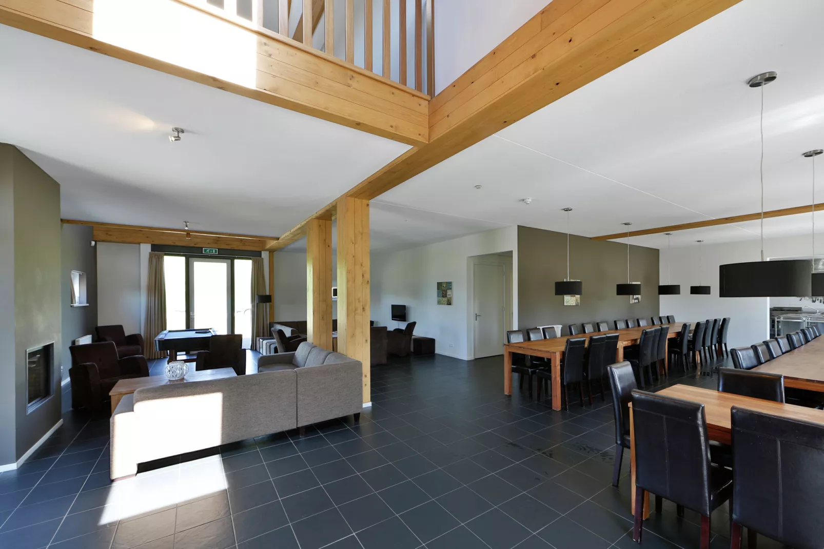 Recreatiepark de Stelhoeve 2-Living room