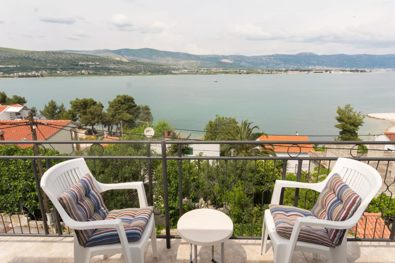 Chill house-Terrace balcony