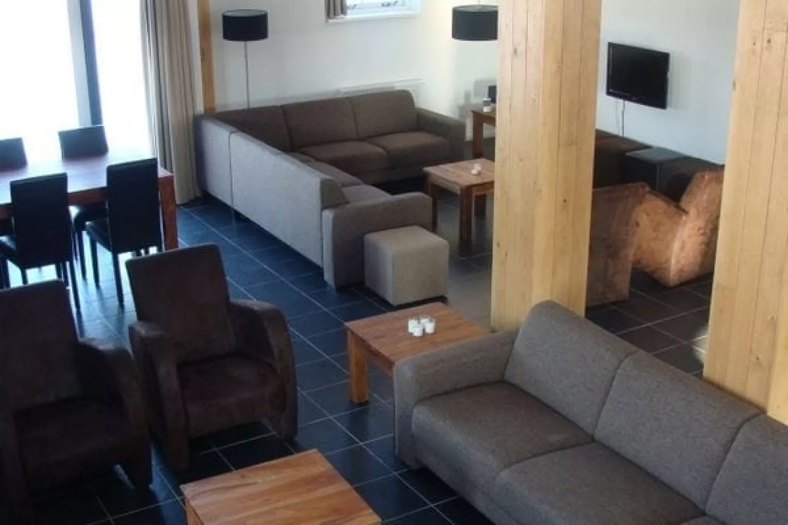 Recreatiepark de Stelhoeve 2-Living room