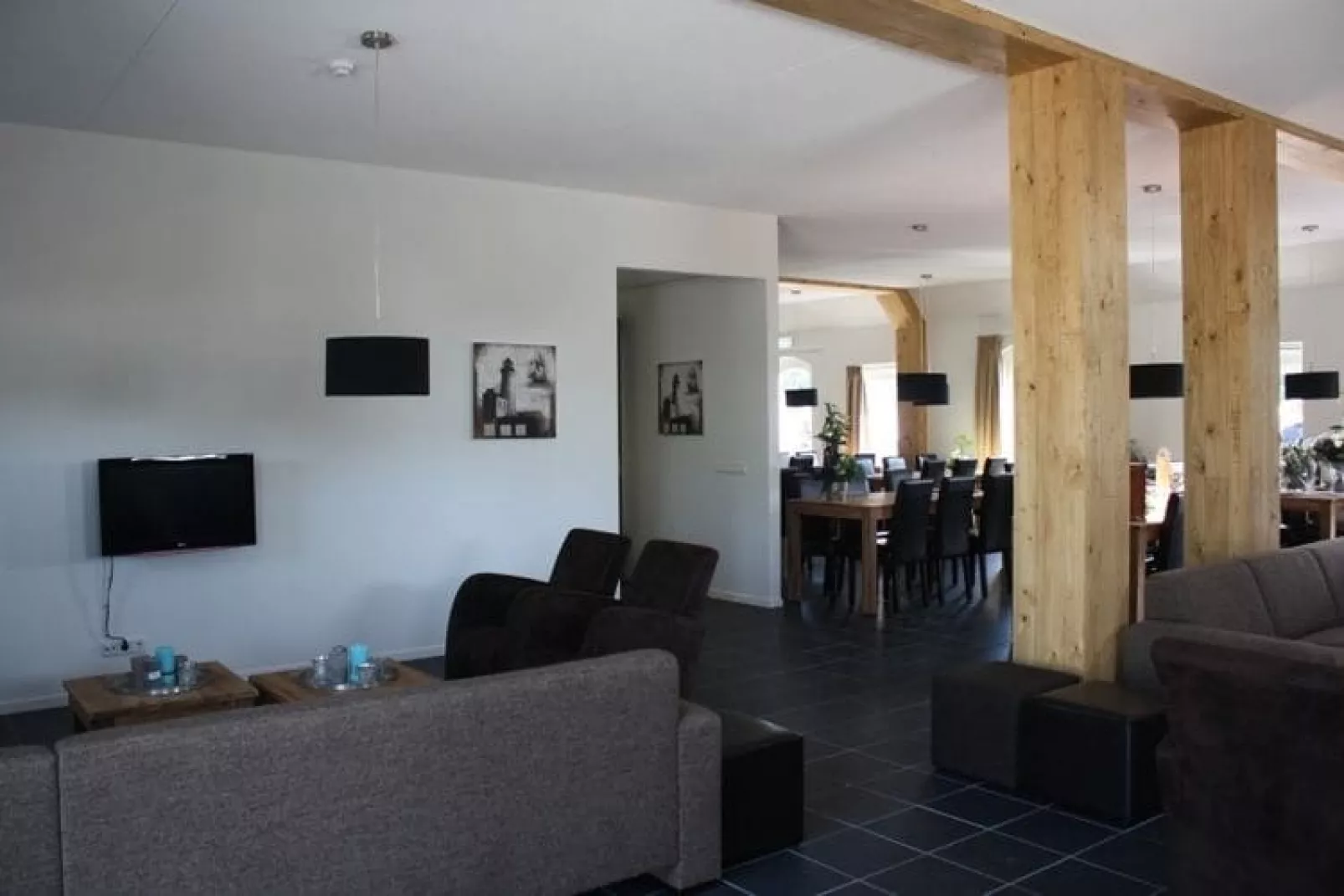 Recreatiepark de Stelhoeve 2-Living room