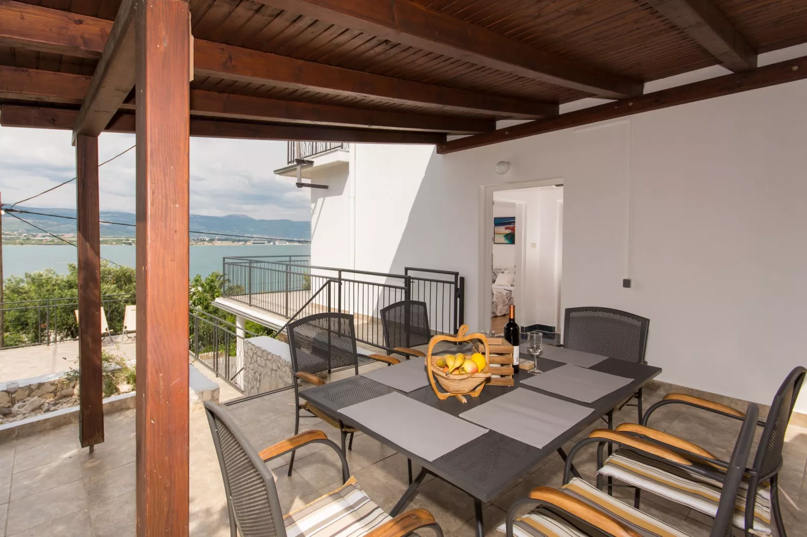 Chill house-Terrace balcony
