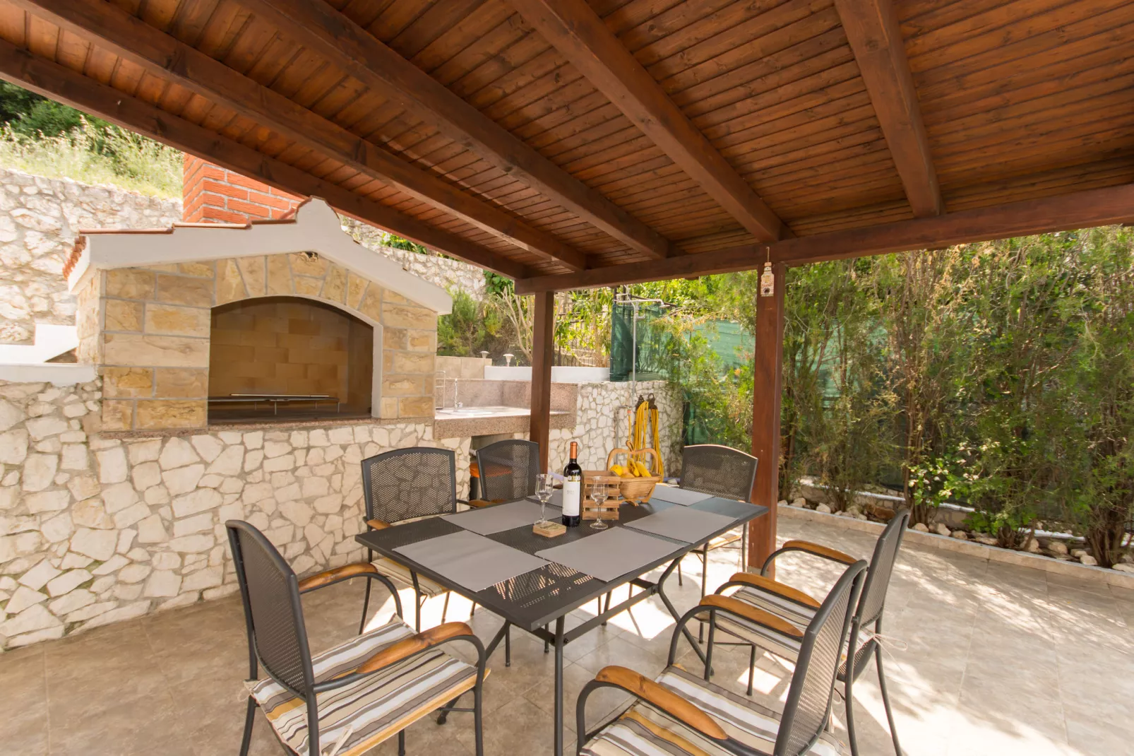 Chill house-Facilities