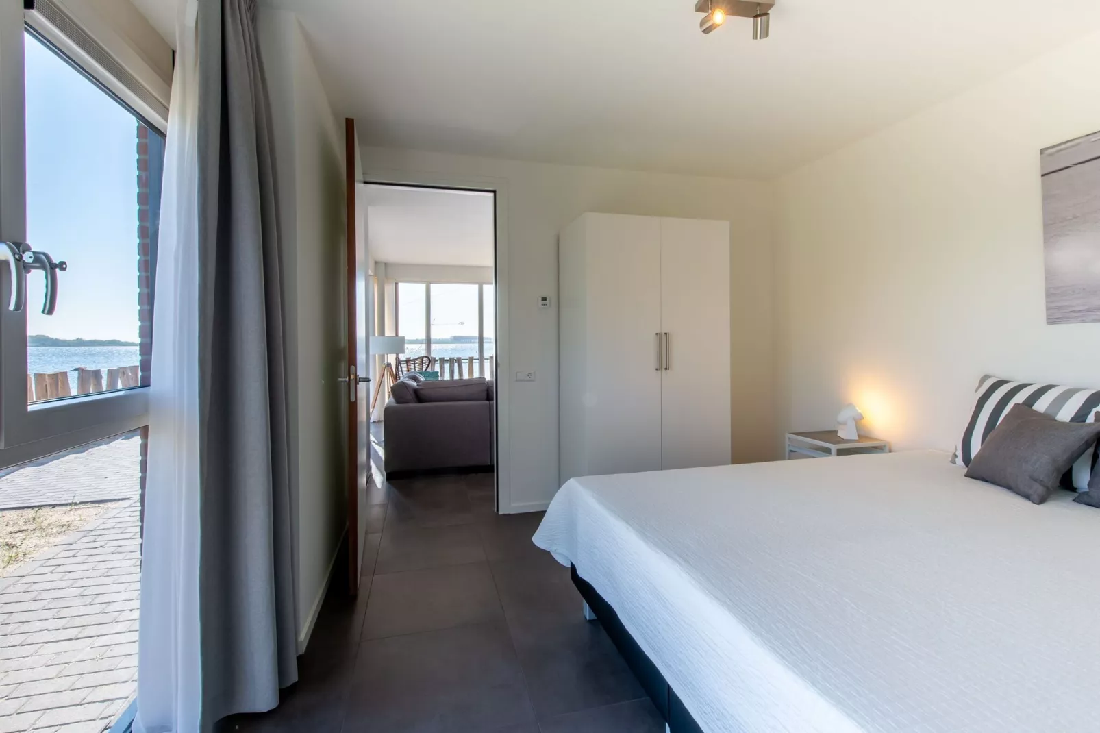 Appartement 4c  Schotsman Watersport-Bedroom