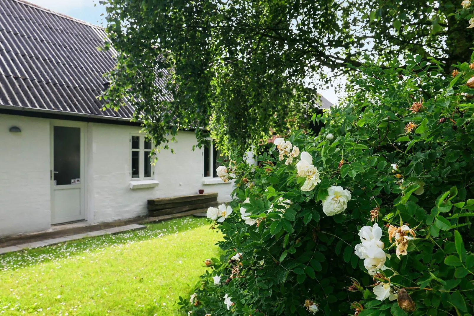 6 person holiday home in Fur-By Traum-View
