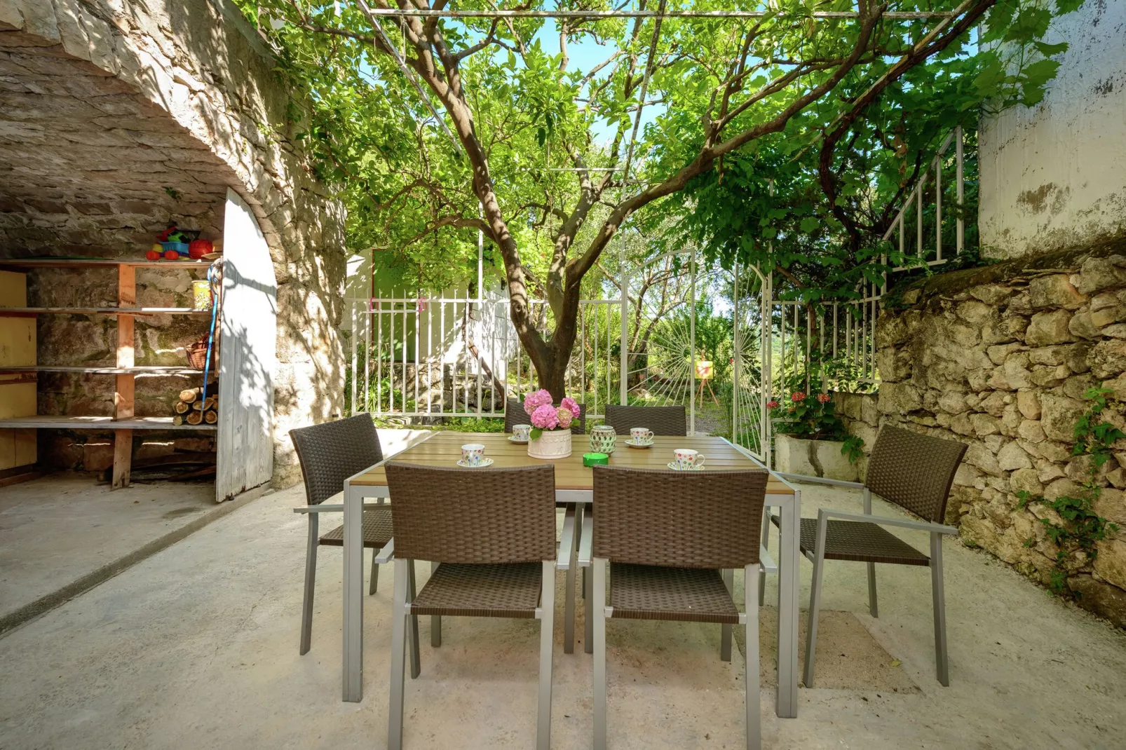 Fisherman's house-Terrace balcony