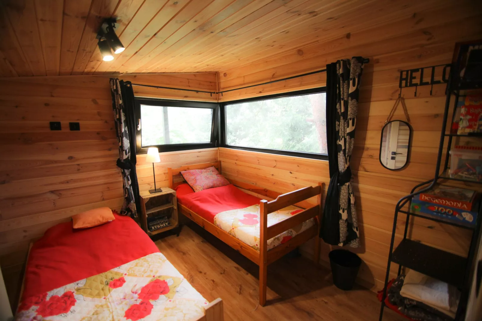 A modern holiday home-Bedroom