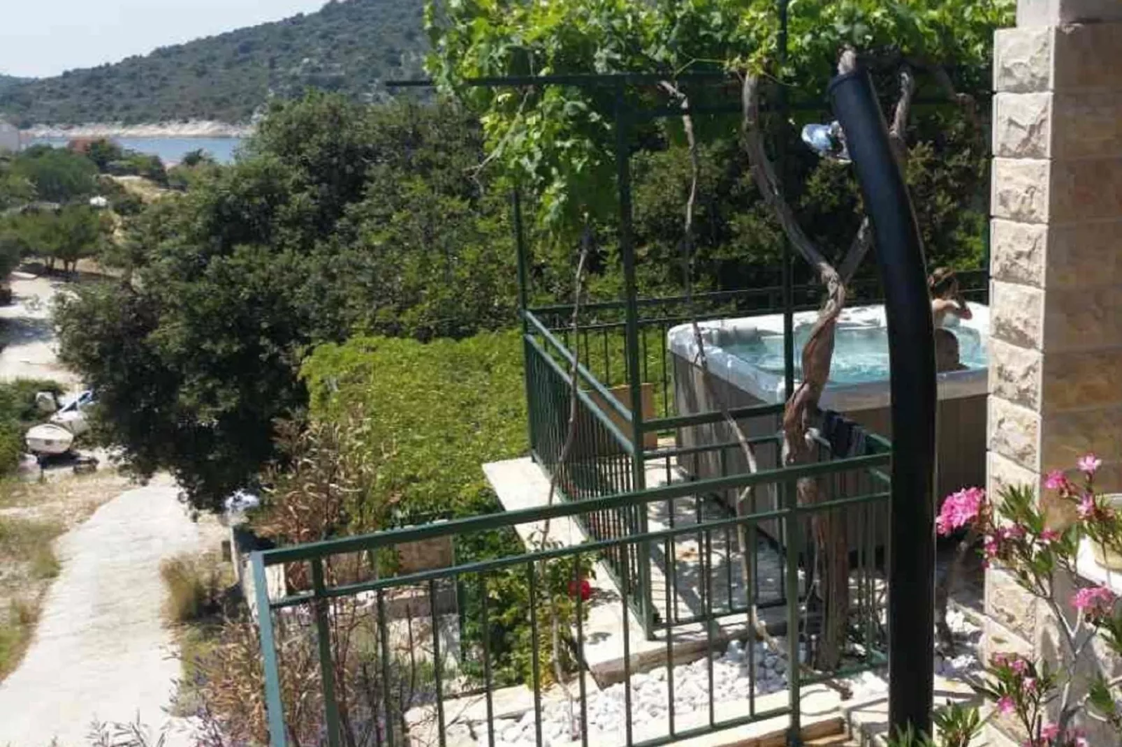 Holiday home Mirna-Extérieur été