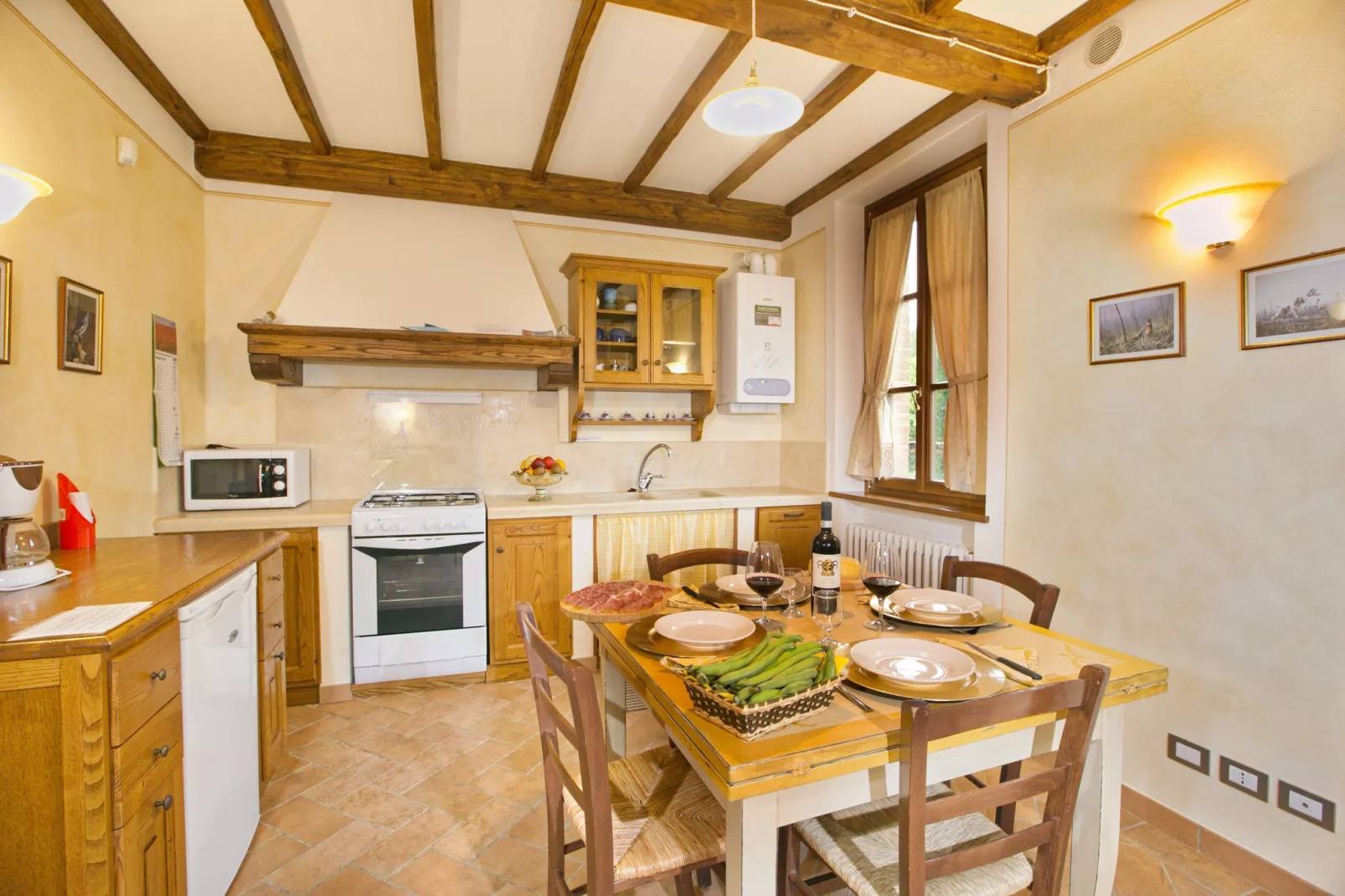 Casal Gheriglio Pergola-Kitchen