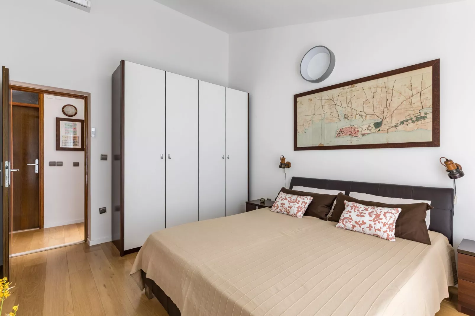 Sea front vacation home-Bedroom