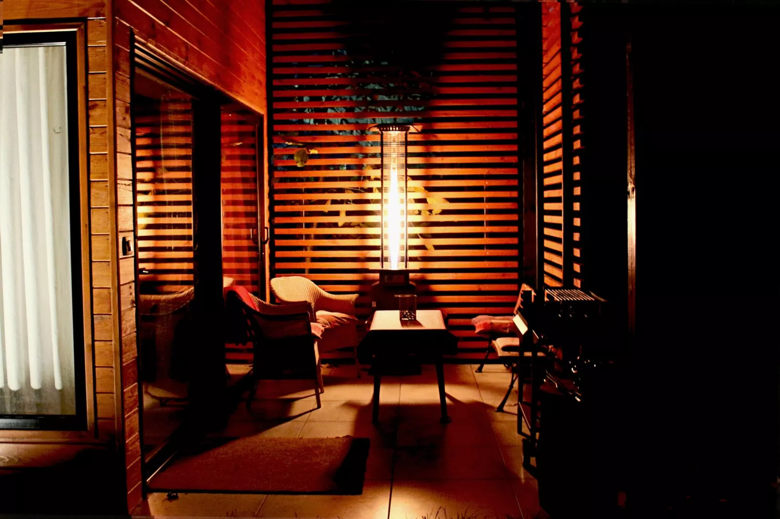 A modern holiday home-Facilities