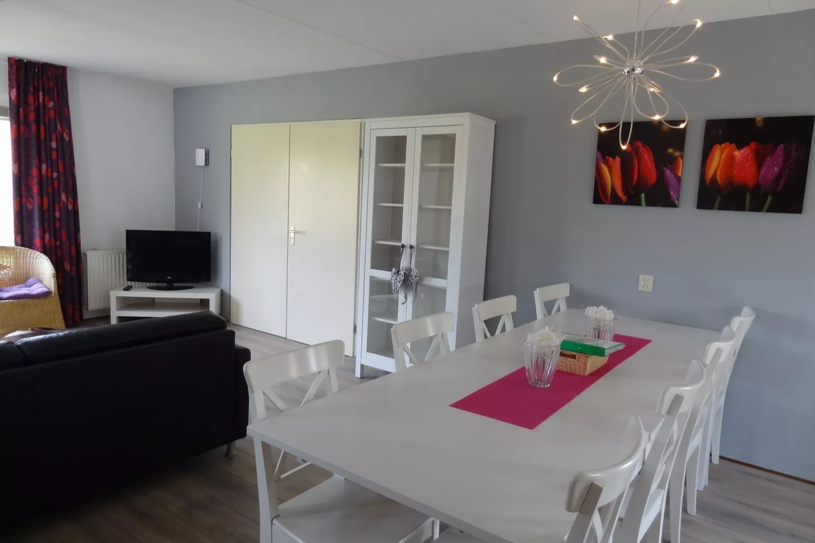 Villapark De Oesterbaai 15-Living room