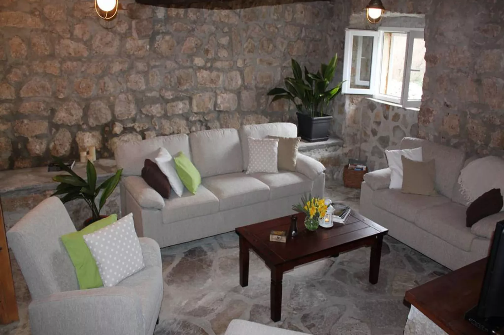 Holiday house Brotnice-Living room