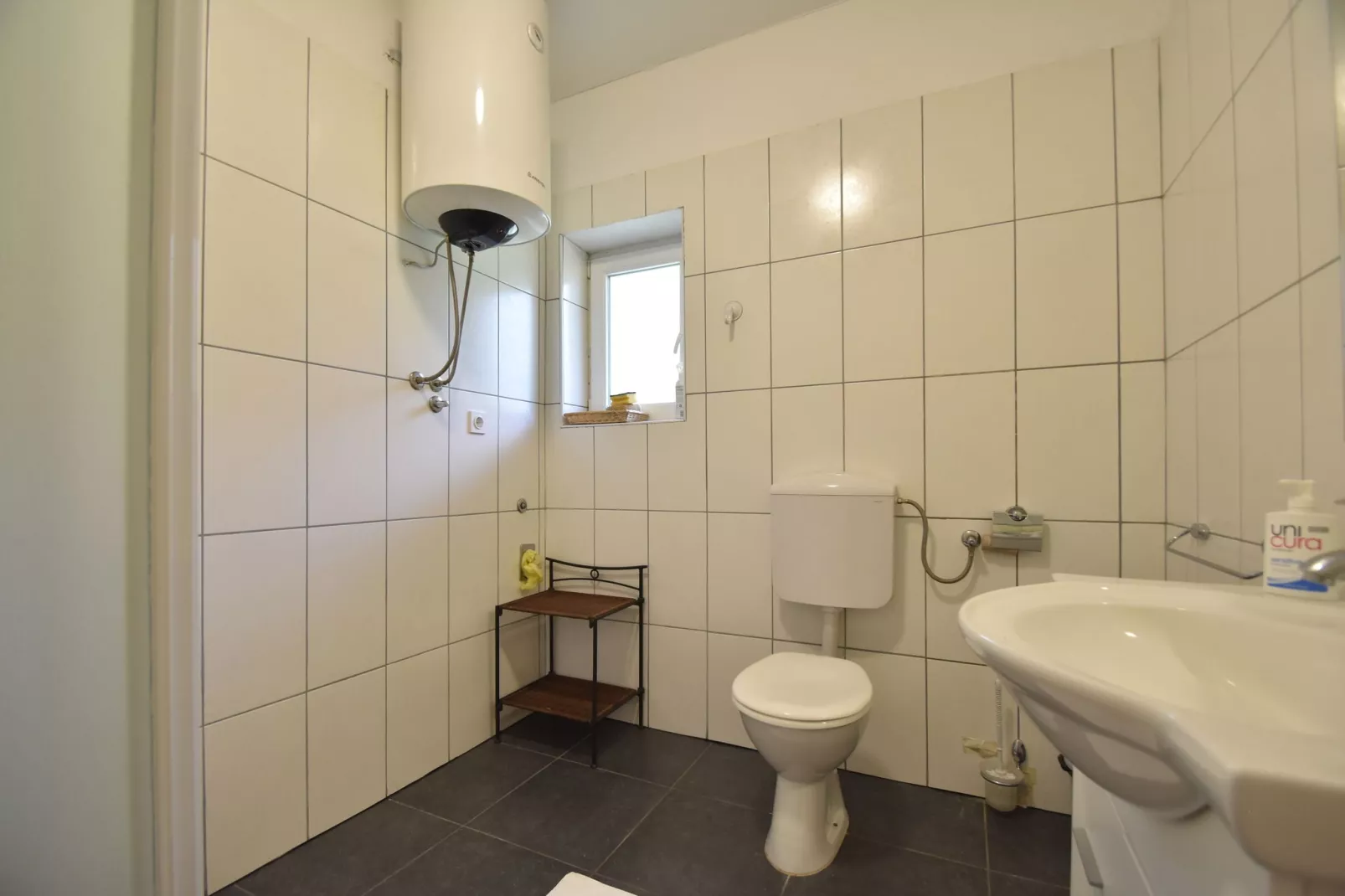 Kuca Blazenka-Bathroom