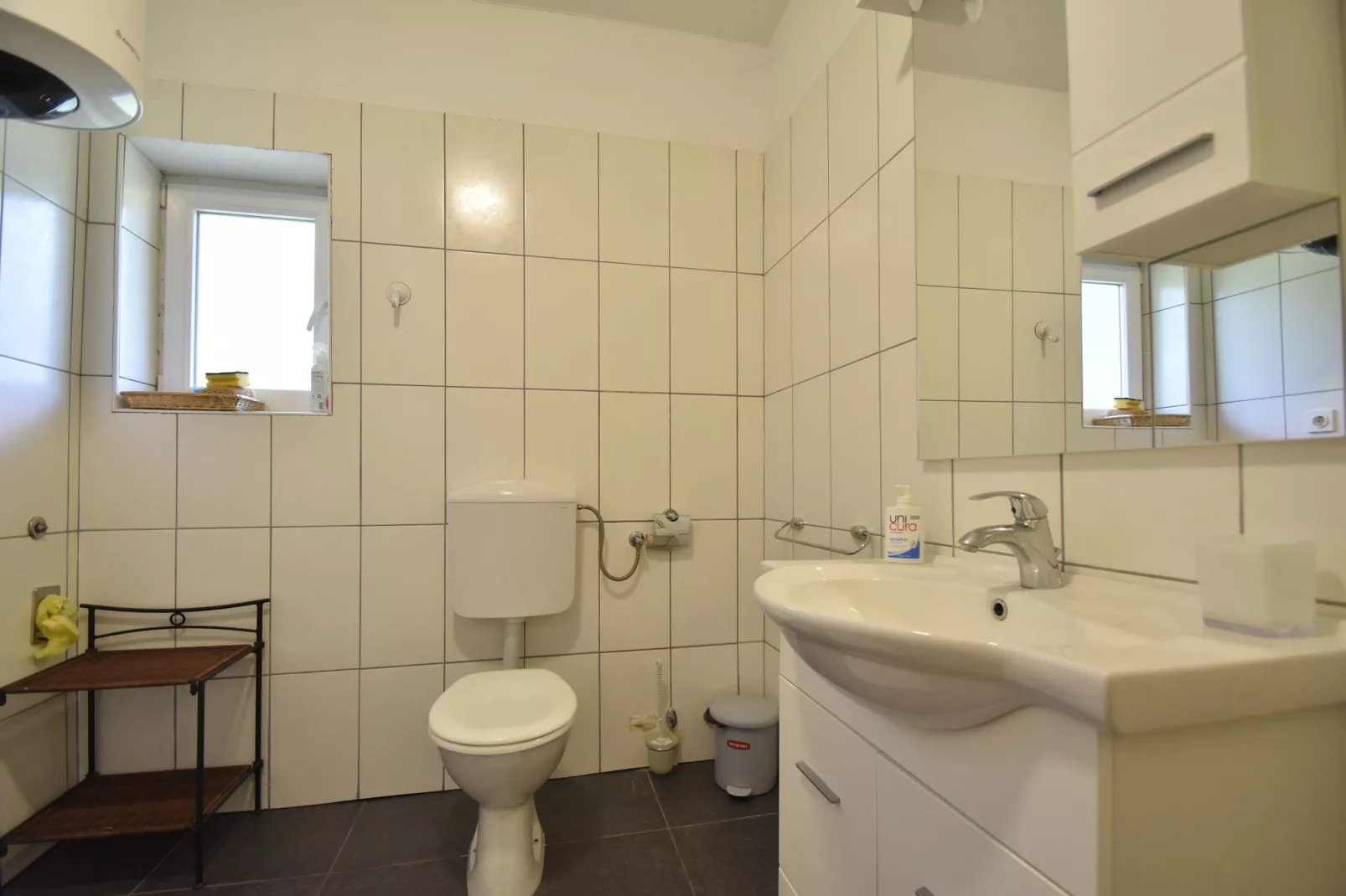 Kuca Blazenka-Bathroom
