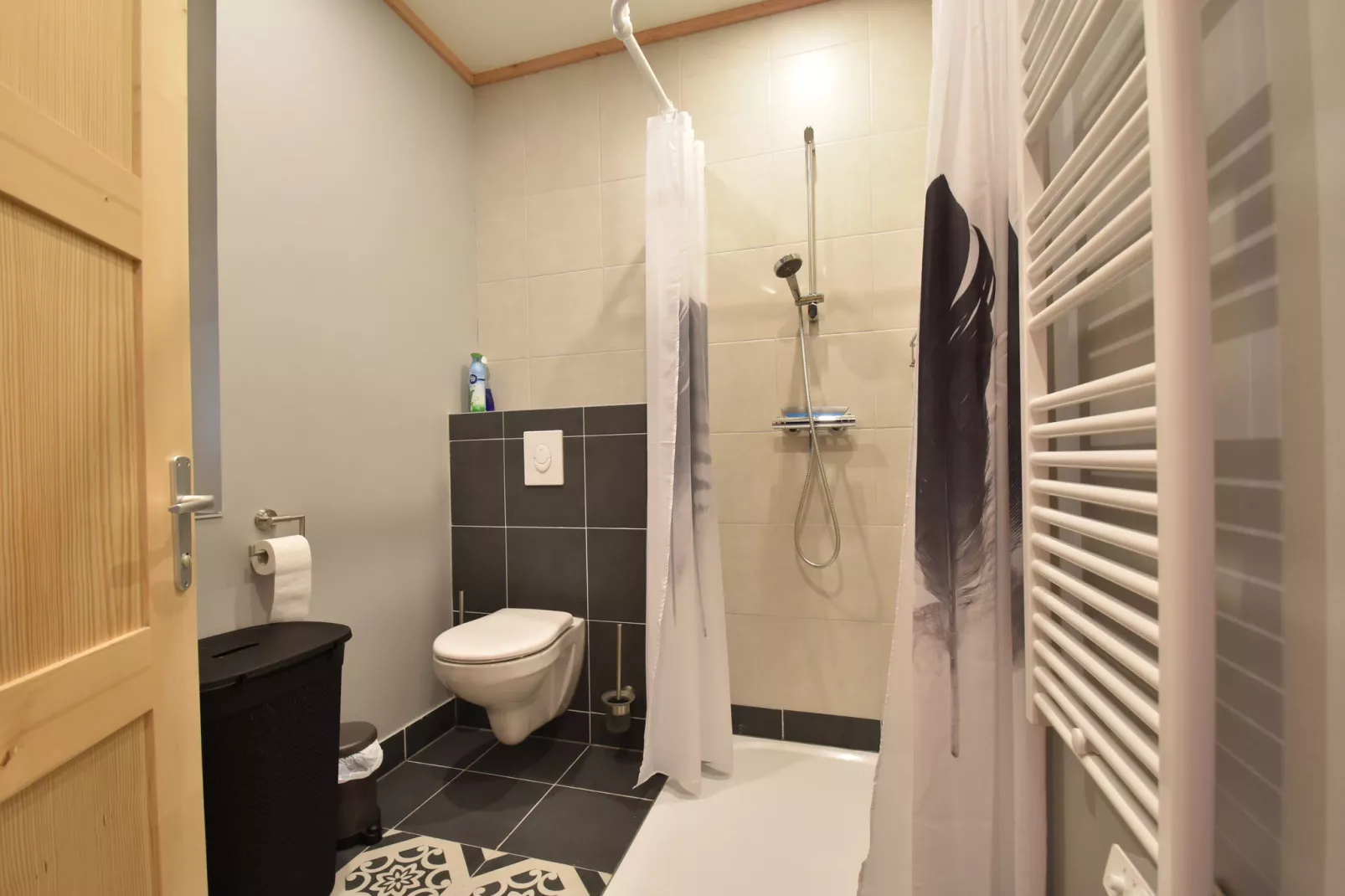 Apt 6 pers piscine-Bathroom