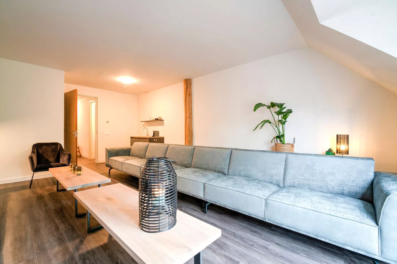 Heide State-Living room