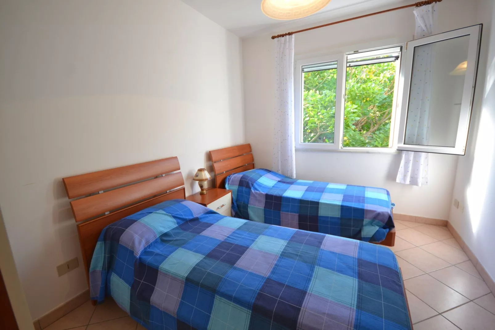 Timpi Russi Trilo Piano Terra-Schlafzimmer