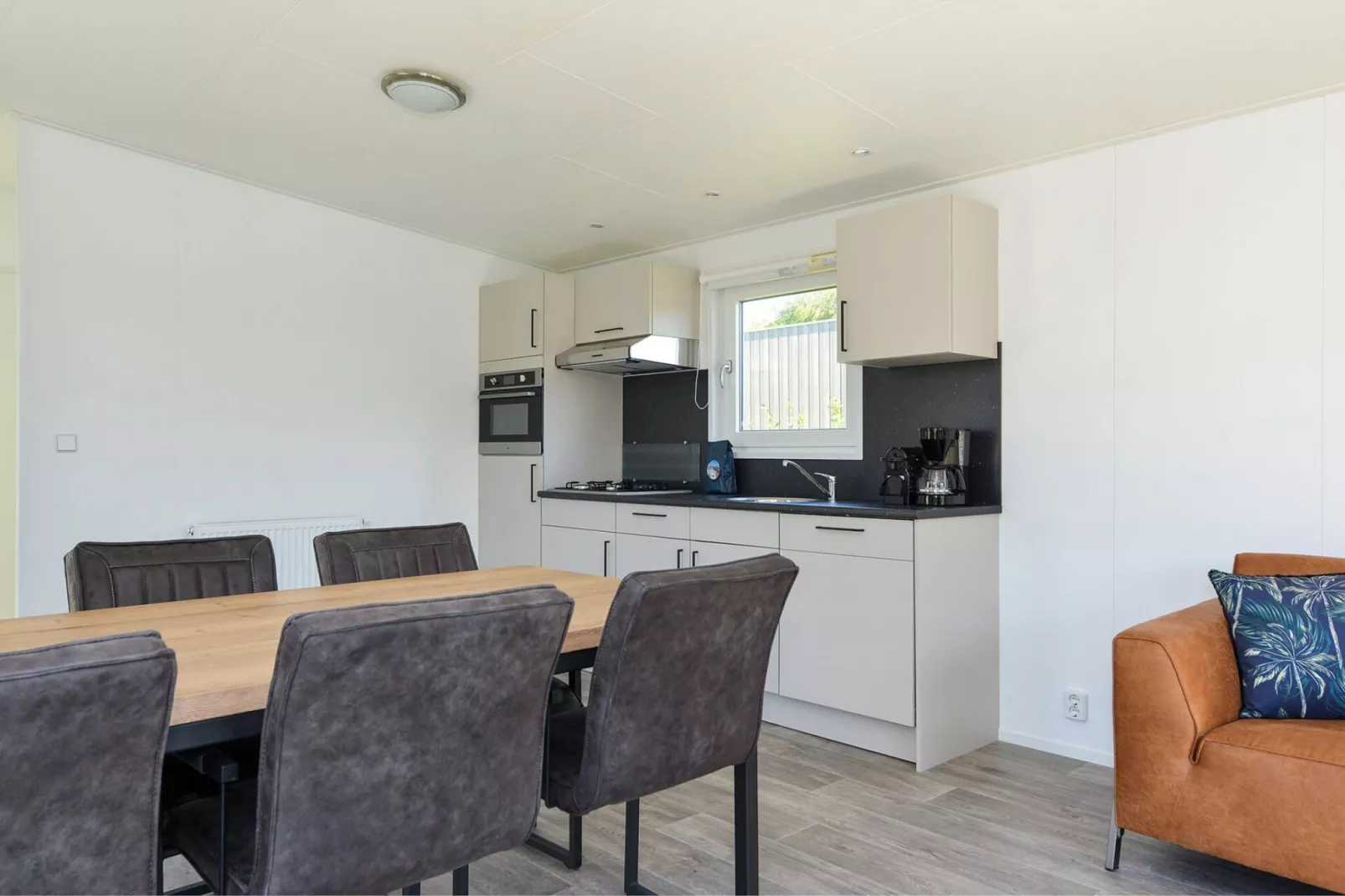 Hart van Zeeland - Chalet 1 t/m 8-Living room
