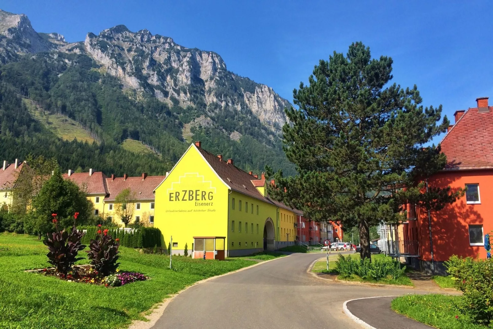 Erzberg Alpin Resort  9-Exterior summer
