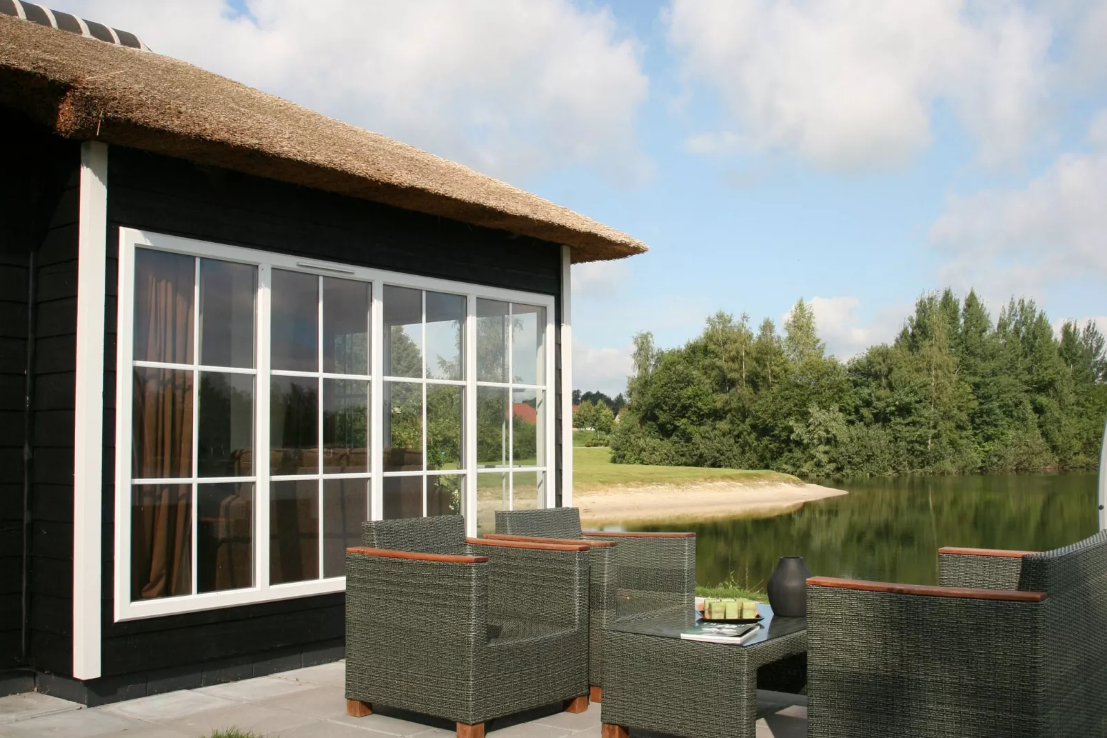 Recreatiepark Tolplas 15-Terrace balcony
